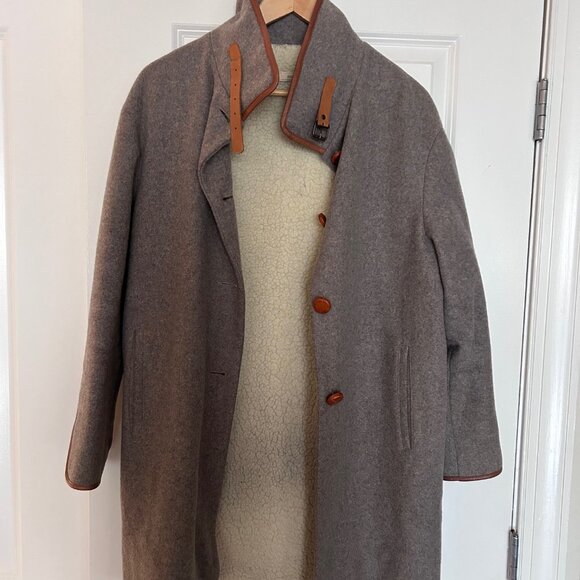 From Paris - French Brand Sessùn Grey Wool Coat with Leather Trim + Buttons - Picture 3 of 9